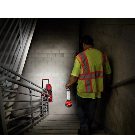 Luminária LED 18V 700 Lumens 360GR sem Bateria e sem Carregador 2363-20 MILWAUKEE-0dafbdfb-db50-4f00-9af4-bf314bb4d024