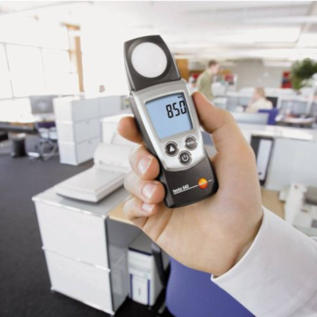 Luxímetro Digital de 0 a +50 °C 540 TESTO-54ce2a67-0465-43ef-9f70-7e2bc461921e