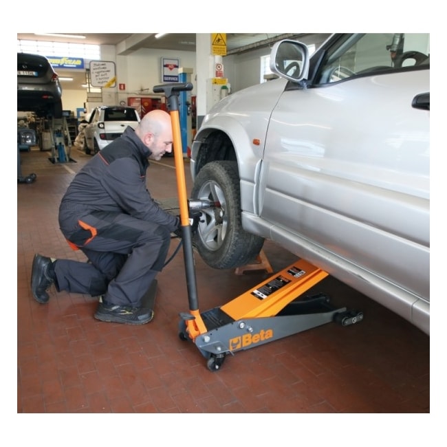 Macaco Hidráulico Rebaixado Jacaré 2Ton 3030H/2T BETA-4e0b49a4-edd4-4ec5-b0a5-68dfb2cc66b0