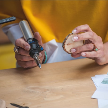 Maçarico Soldador a Gás 6 em 1 com Kit de 12 Peças F0132000JA VERSATIP DREMEL-2ffc05b3-75ac-4238-9005-7f56032a0caf