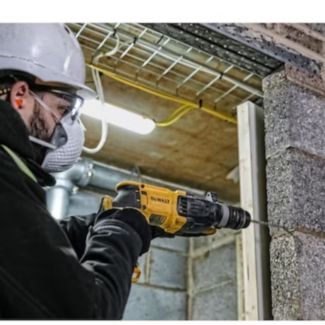 Martelete Perfurador/Rompedor 26mm 800W com Mandil e Maleta D25134K-B2 DEWALT-16348f1c-d69e-4da8-8ea9-cb2245be58da