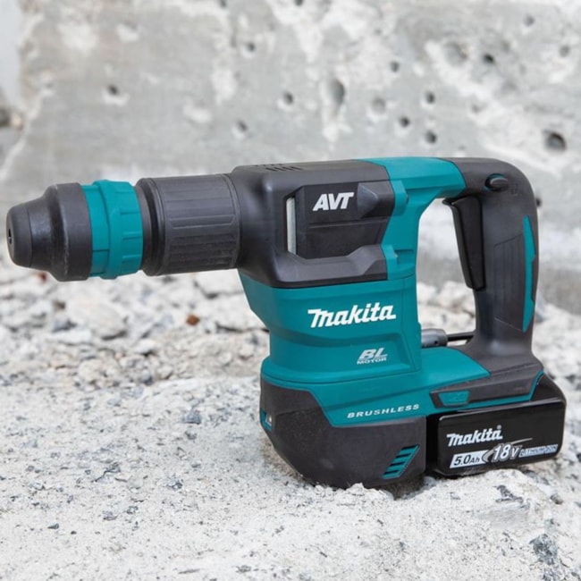 Martelo Rompedor 3.10J 18V com 2 Baterias 5.0Ah 1 Carregador 110V/220V e Maleta DHK180RTJ MAKITA-6f5529bd-715e-4d2d-918d-8ef0bf41f45c