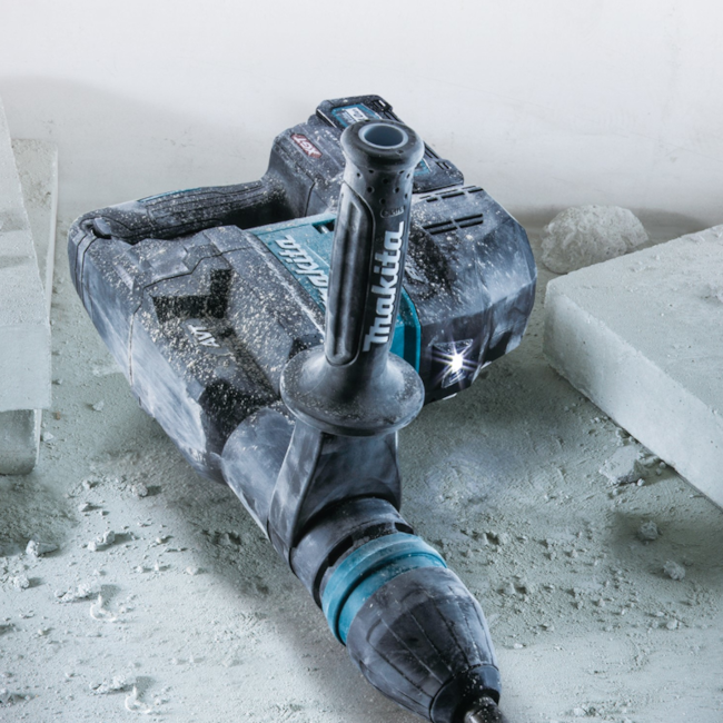 Martelo Rompedor 9.4J 2 Baterias 40V 220V com Carregador e Maleta HM001GM202 MAKITA-0034f0e3-5f20-4914-a464-b7e81448dc6b