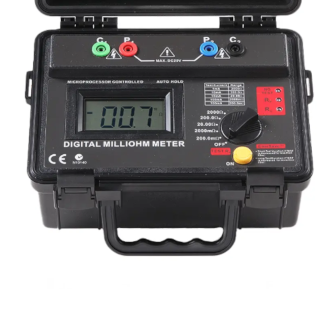 Miliohmímetro Digital Portátil com 4 Terminais MO-100 FLUKE-d835d806-4aa0-41dd-b11b-928c37b6e46e