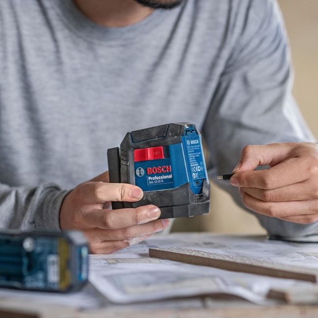 Nível a Laser 2 Linhas 12mts Verde 3.7V com Bolsa GLL 12-22G LI BOSCH-439bb22e-3298-4242-9af3-db27378099e3