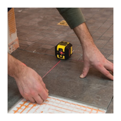 Nível a Laser Rotativo 15 Metros 3 Linhas STHT77502 STANLEY-a223e6cc-003a-43d3-81e1-255d66de2ec5