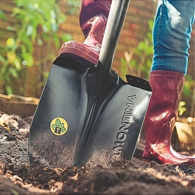 Pá de Bico Tramontina 120cm em Aço com Cabo de Madeira 416/20 77416524 TRAMONTINA-cc589999-9446-4a81-9e89-0d0d7c66cbac