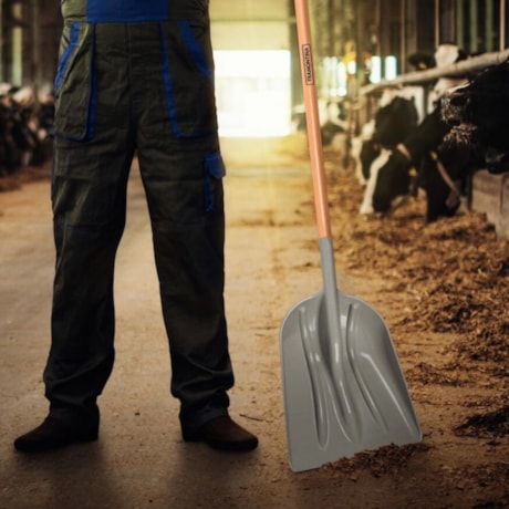 Pá em Plástico com Cabo de Madeira 120cm 77540525 TRAMONTINA-fad09fbe-762e-438e-a7bb-a7e6a11e4065