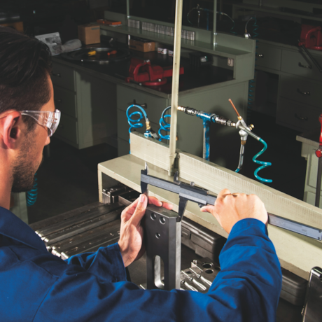 Paquímetro Universal Capacidade 150mm - 6'' 44540/001 TRAMONTINA PRO-579811d4-0264-4a79-a7ab-b01df605e26b