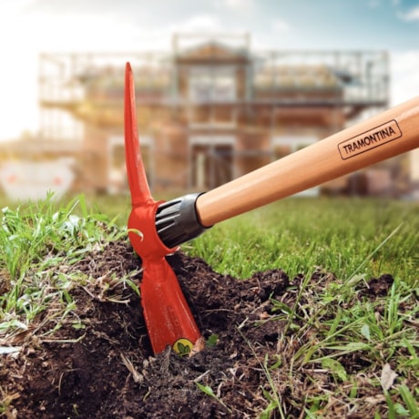 Picareta Alvião em Aço Tamanho 4 com Cabo de Madeira 90cm 77303543 TRAMONTINA-da7d4405-a864-4425-b333-b55a211bb40f