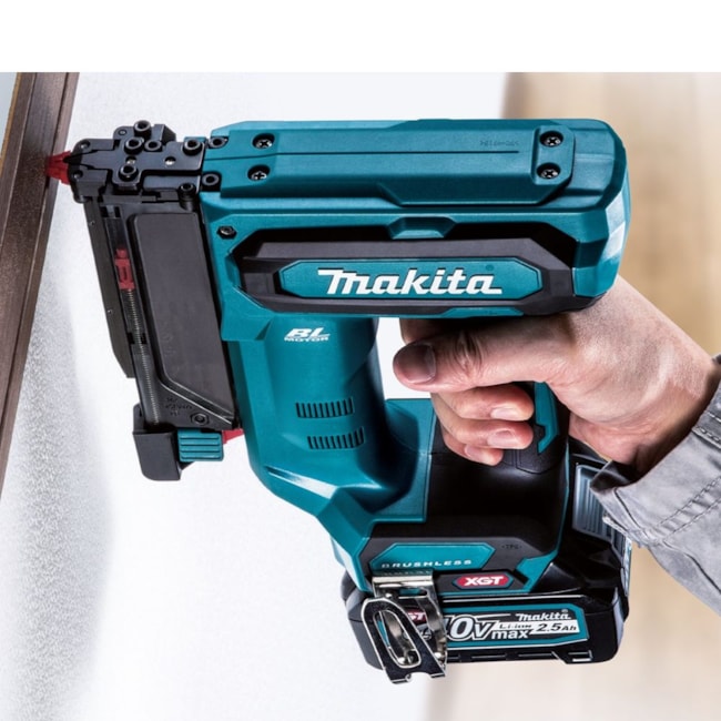 Pinador F 40V 35MM sem Bateria e sem Carregador PT001GZ MAKITA-59109e18-198f-4215-b66b-c7e1848701a5