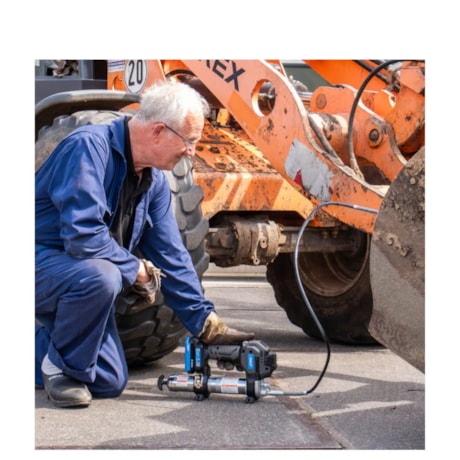 Pistola de Graxa 20V 2,5Ah 230V com Bateria e com Carregador TLGB 21/230V SKF-f44ae7e8-219f-43b2-b195-61b02fdaad69