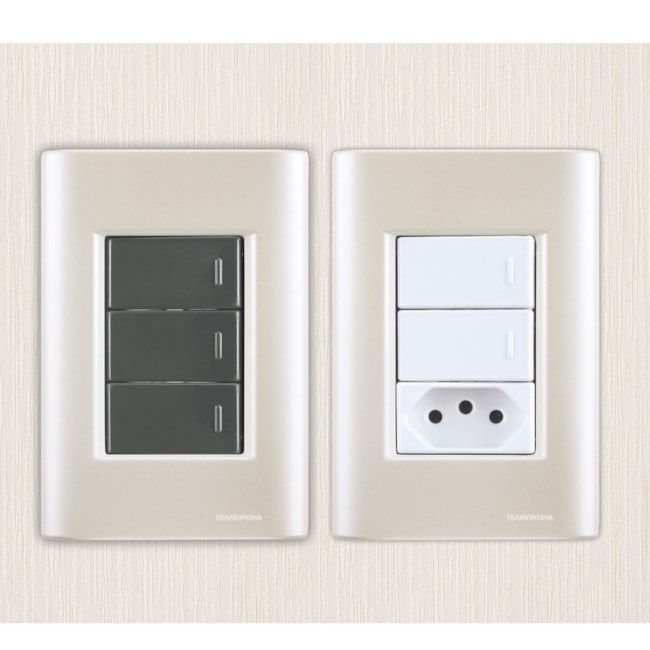 Placa com Suporte Pérola 4x2 3 Módulos Unidos 57200/054 TRAMONTINA ELETRIK-6ed643dd-8239-4427-95d8-762ddddab206