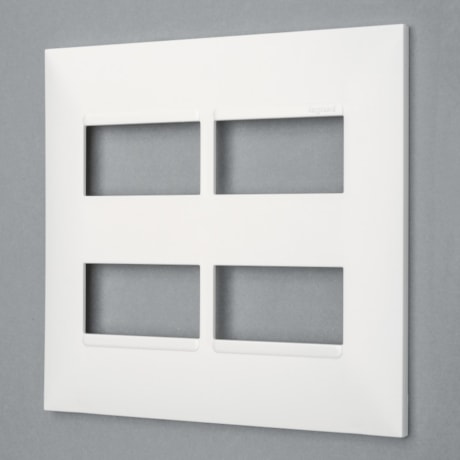 Placa sem Suporte 4x4 2+2 Módulos Branco 618514 PIAL-69cbdf9c-1b5a-4720-a08e-88734904b673