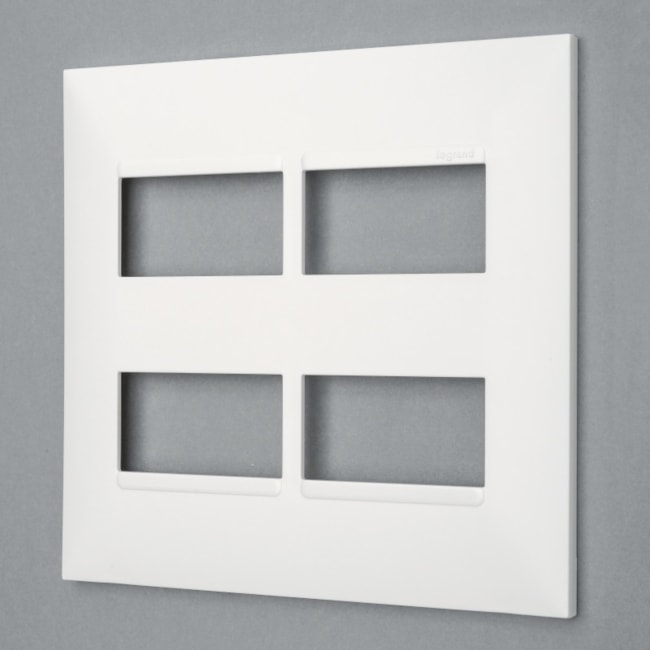 Placa sem Suporte 4x4 2+2 Módulos Branco 618514 PIAL-91d2a9e1-6f9a-407e-b2cf-8a628d55cabb