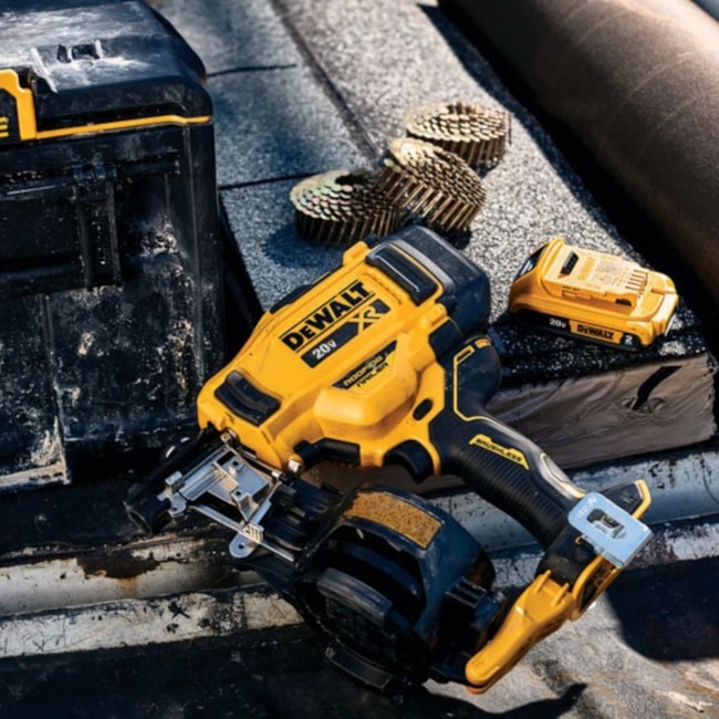 Pregador de Telhado 20V Max Brushless sem Bateria sem Carregador DCN45RNB DEWALT-743e135c-0dc2-40e1-a81e-914a7521d9a7