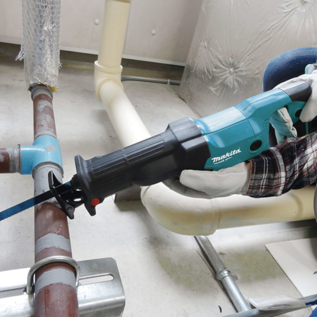 Serra Sabre 1010W M4501B MAKITA-7aeb9db6-531d-4768-be0d-3cabc8ea53a2