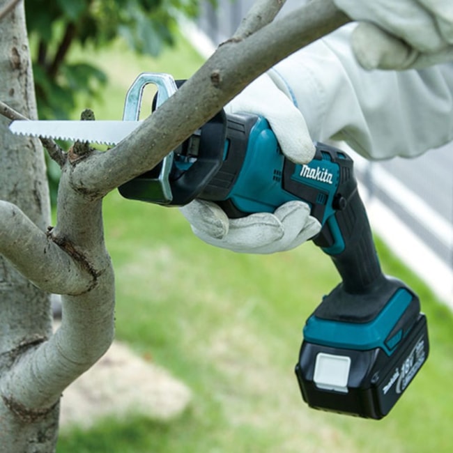 Serra Sabre 18V 3000GPM sem Bateria e sem Carregador DJR185Z MAKITA-de1ccfd0-b5ed-409f-96b0-88b211ec6df2