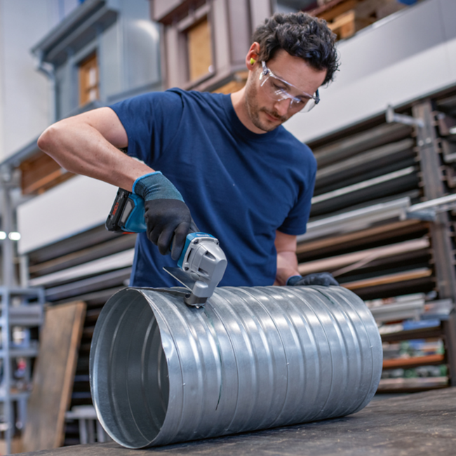 Tesoura Faca 18V 700W 1.6mm sem Bateria sem Carregador GSC 18V-16 E BOSCH-54c1562c-1fb2-4252-a2b9-7190ac331b7e