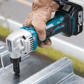 Tesoura Punção 18V 1.6MM  sem Bateria e sem Carregador DJN161Z MAKITA