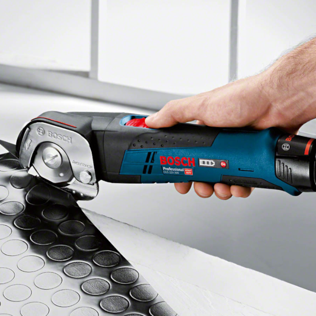 Tesoura Universal 11mm 12V sem Carregador e Bateria GUS 12V-300 BARE BOSCH-0b3c4056-9c8b-493e-ac97-3492d3bc4937