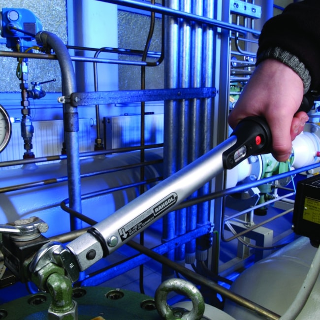 Torquímetro de Estalo Dremaster 22mm 110/550Nm DMZ 550 GEDORE-4d50df6e-85cf-4115-893d-0153b7570310