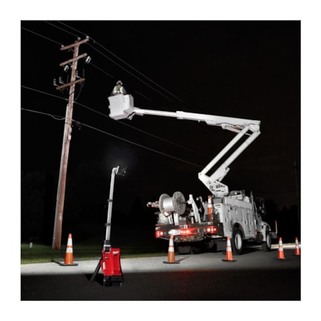 Torre de Iluminação LED 18V 5400 Lumens sem Carregador e Bateria 2120-20 MILWAUKEE-d10e1a55-6bc8-4b99-92cd-69cbc17f0520