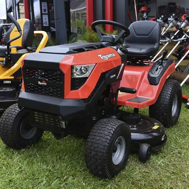 Trator Cortador de Grama 17.0HP 452CC 4T Gasolina Corte 42