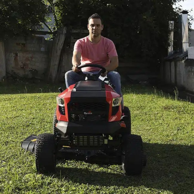 Trator Cortador de Grama 17.0HP 452CC 4T Gasolina Corte 42