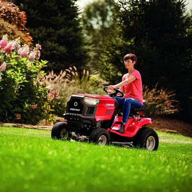 Trator Cortador de Grama Dirigível 19.0HP 547CC 4T Gasolina Corte 42