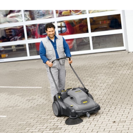 Varredeira de Piso Manual 700mm 45Litros 3920M2/H KM 70/30 C KARCHER-258d0862-02d9-4610-afd9-c55edf25c349