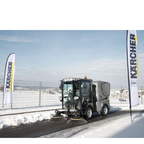 Varredeira Municipal 2400mm 1300Litros 22500M2/H Diesel MC 130 KARCHER-e9c03407-cc8c-4c0e-a731-66149d40ecdc